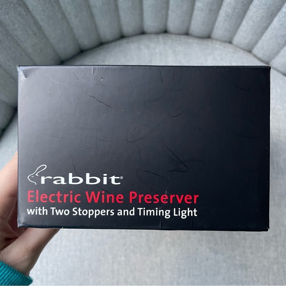 NIB Rabbit Electric Wine Preserver - Picture 6 of 6
